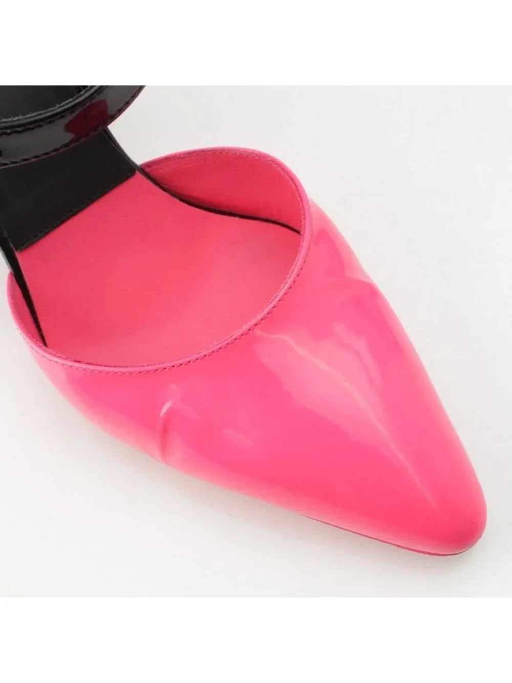 Chanel Patent CC Logo Strap Mary Jane Pumps Black Pink Heels